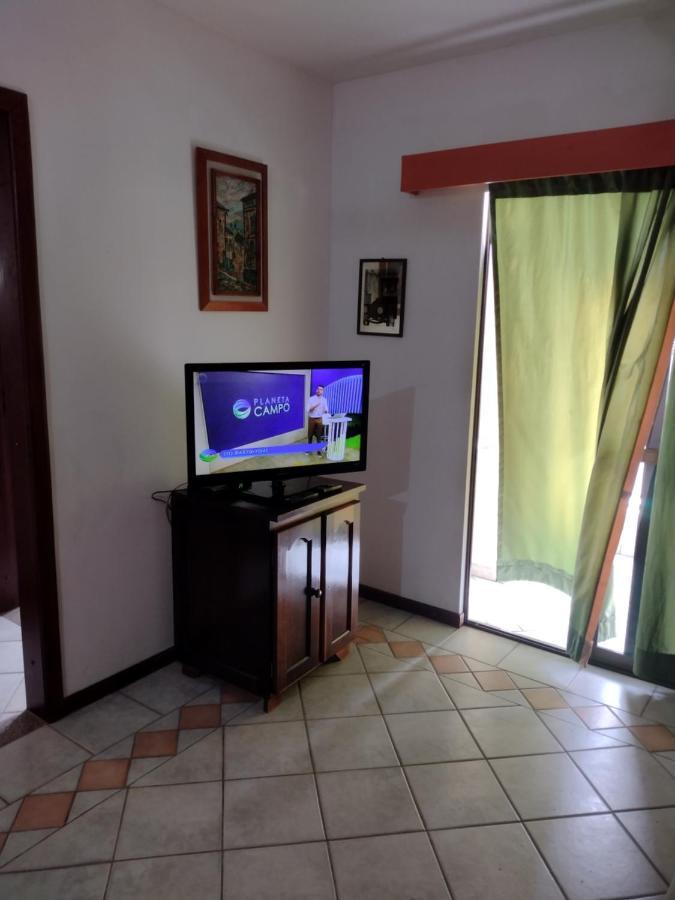 Sunny Bombas Larisa 104 Apartment Bombinhas Luaran gambar